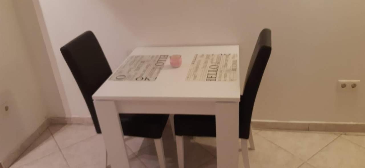 Kaštela Apt Studio Nina Balerina מראה חיצוני תמונה